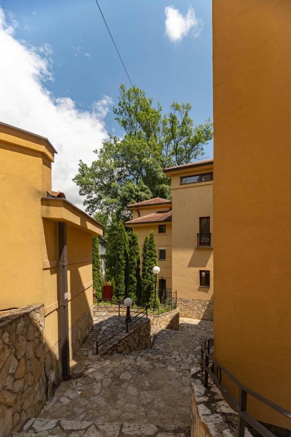 Apartman Modena Lux Vrnjacka Banja Exterior photo